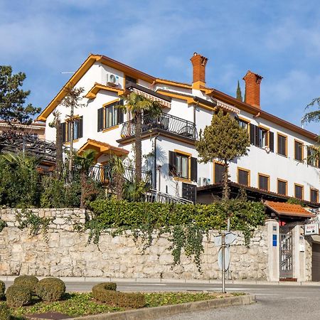 Camelia & Martina Apartments Opatija Exterior photo